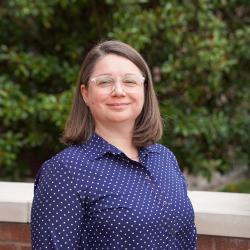 Gyorgyi Mihalyi Headshot